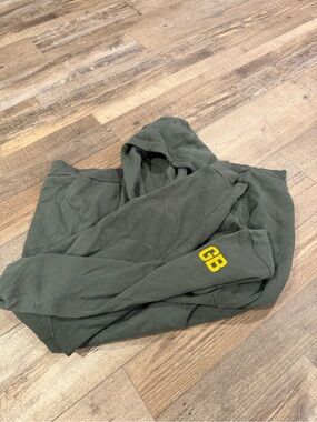 Lululemon Men's Olive Green Hooded Sweatshirt with Yellow 'GB' Accent